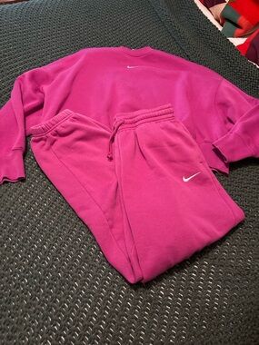 Nike Pink Phoenix Sweat Set joggers and crewneck